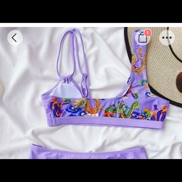 Bundle of 2 Bikini Tops size sm/med - Picture 9 of 12